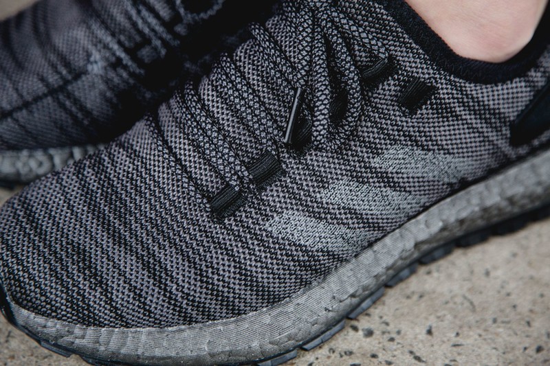 Adidas pure boost go triple black hotsell